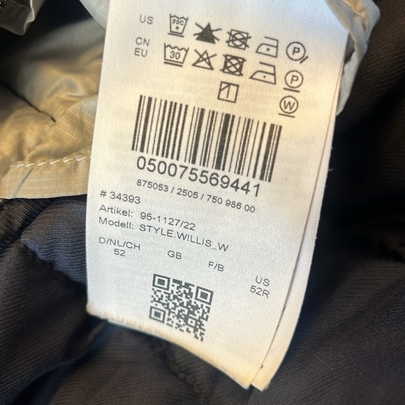 Brad Willis Zero-Down Puffer Vest - Picture 9 of 9